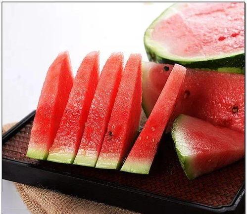 吃瓜的作品,揭秘吃瓜群众的趣味世界